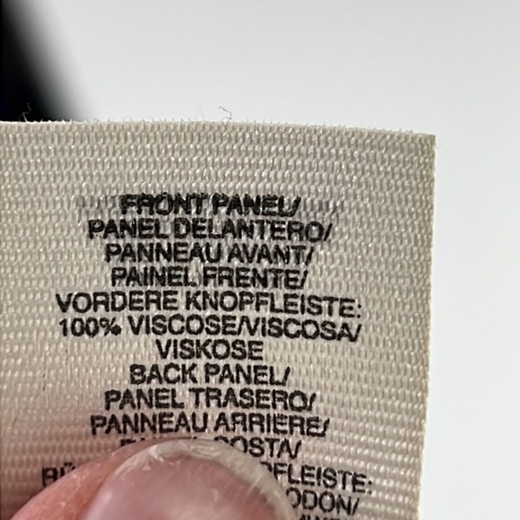 Rachel Rachel Roy Floral Sleeveless button shirt with eyelet  back - Picture 8 of 9